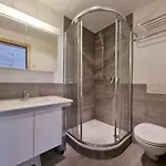 Апартаменти Serac 1. Stock *